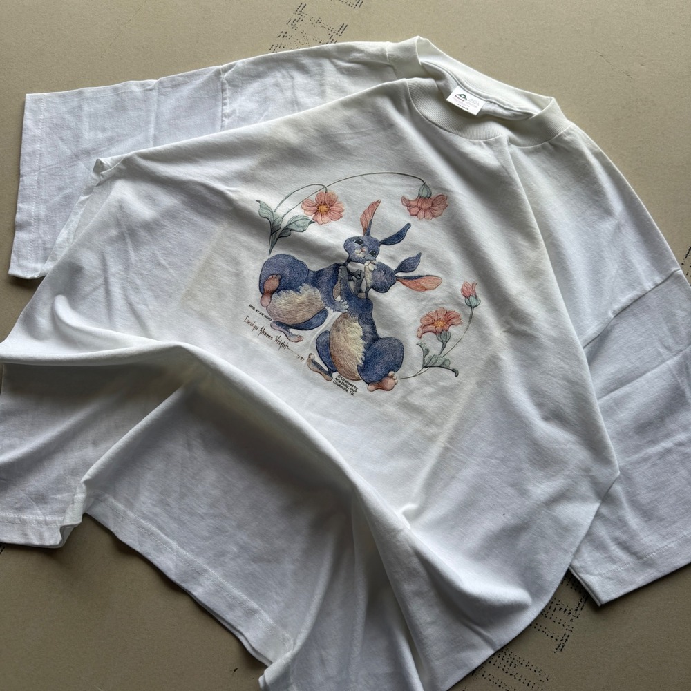 Vintage 80s Carolyn Shores Wright Bunny T-shirt